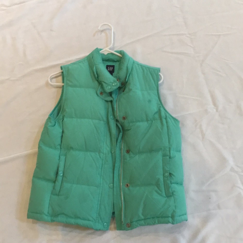 Green puffer vest